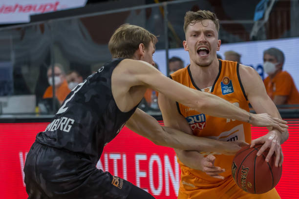 在实际运作 在实际运作