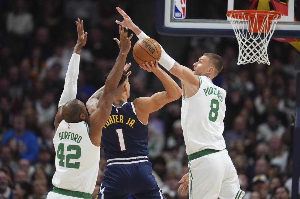 本场比赛中 本场比赛中