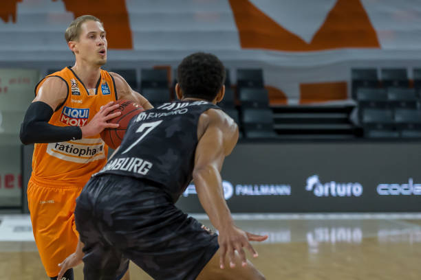 教练能够对 教练能够对